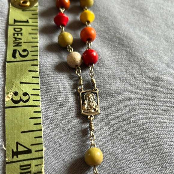 Vintage Multicolor Beaded Rosary with Silver-Tone Cross ✨ Made in Italy 🇮🇹 - Picture 6 of 8
